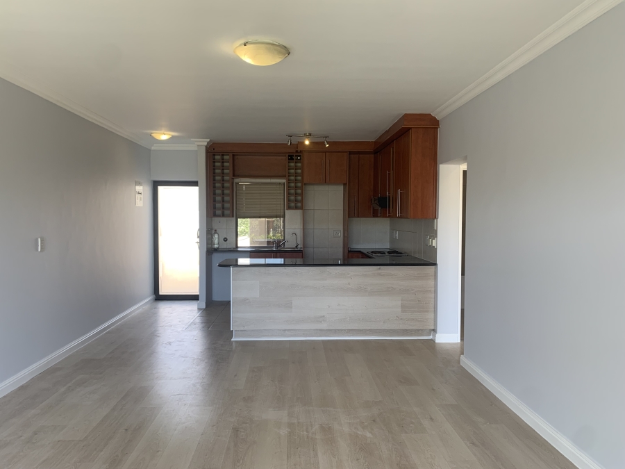 To Let 2 Bedroom Property for Rent in Bloubergstrand Western Cape
